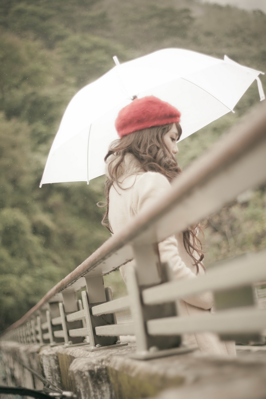 http://i.dcview.tw/gallery/201201/3a9ec3c431882e09585bcd319e7a74bf.jpg