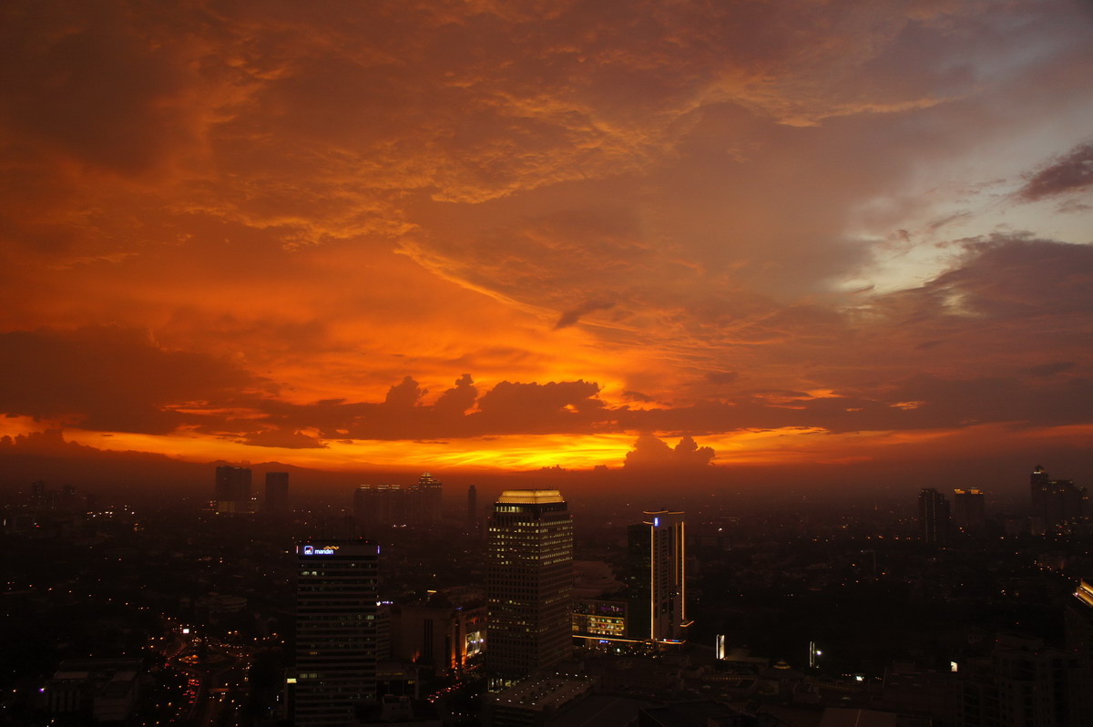 http://i.dcview.tw/gallery/201201/5c18e66b0d8ac0c9d5758fd5d481958f.jpg