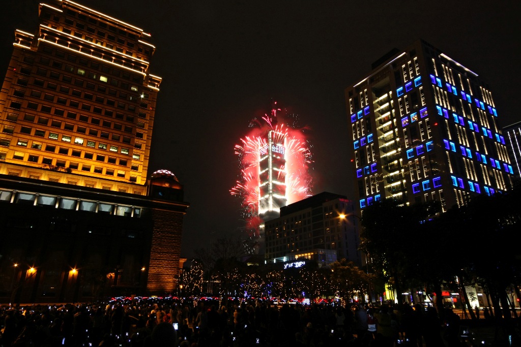 http://i.dcview.tw/gallery/201201/6801a112d8b6d4d56df9cdad8280e0e6.jpg