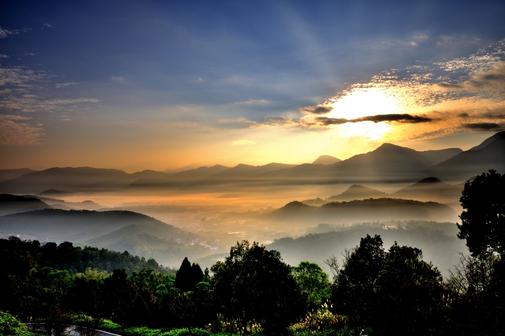 http://i.dcview.tw/gallery/201201/70c7c3b359d95f62b9f3a21235c082b9.jpg