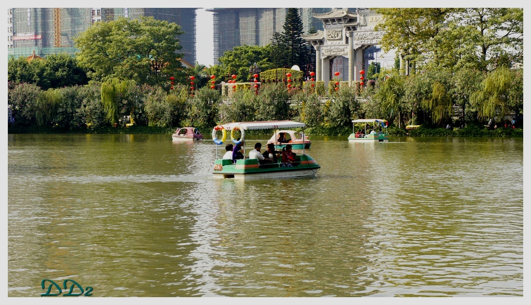 http://i.dcview.tw/gallery/201201/76014eaa37cd7f55e6f76f5836dfb0b3.jpg