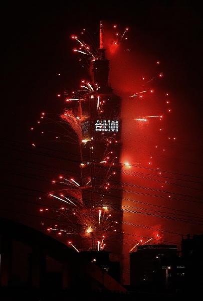 http://i.dcview.tw/gallery/201201/7e661bee726a7506f4b872e78a23a0c2.jpg
