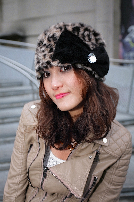 http://i.dcview.tw/gallery/201201/902e975f071138c2a0049122e4c02e1a.jpg
