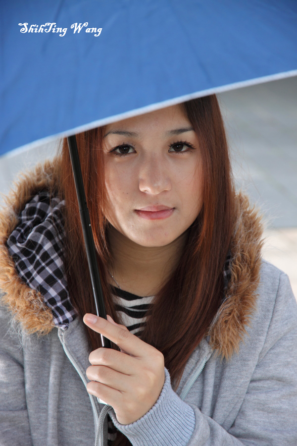 http://i.dcview.tw/gallery/201201/910b9bae034aa37ced90841f6ea9e6a9.jpg