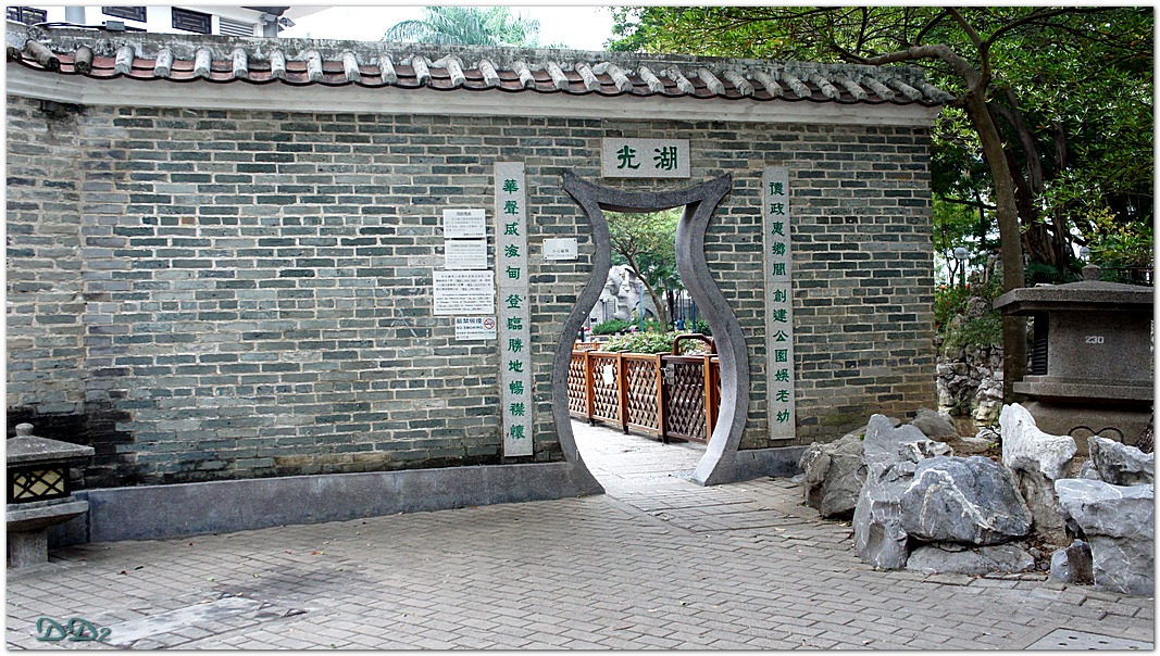 http://i.dcview.tw/gallery/201201/9269dcdf4c5d66e51ae97c8d7e40bd1b.jpg