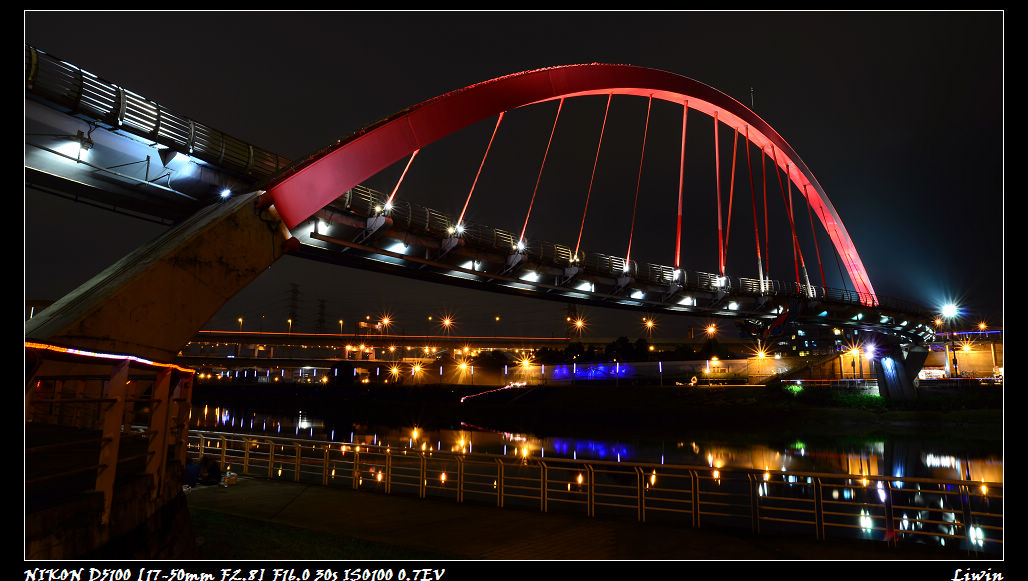 http://i.dcview.tw/gallery/201201/935779df4d865ad47dac7fc3bcbb6548.jpg