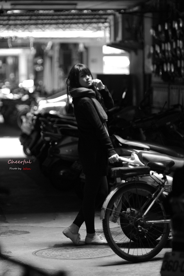 http://i.dcview.tw/gallery/201201/9c965c0e6b06adf9d295a503cab6ff72.jpg