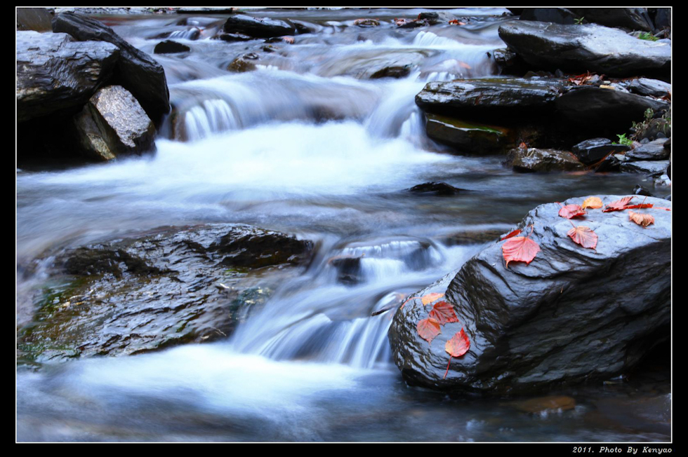 http://i.dcview.tw/gallery/201201/a850d0ebb8c67ad44b5264572fb16f72.jpg