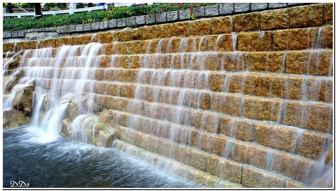 http://i.dcview.tw/gallery/201201/bf728d66dc4ce823d4e88aa22e91e606.jpg