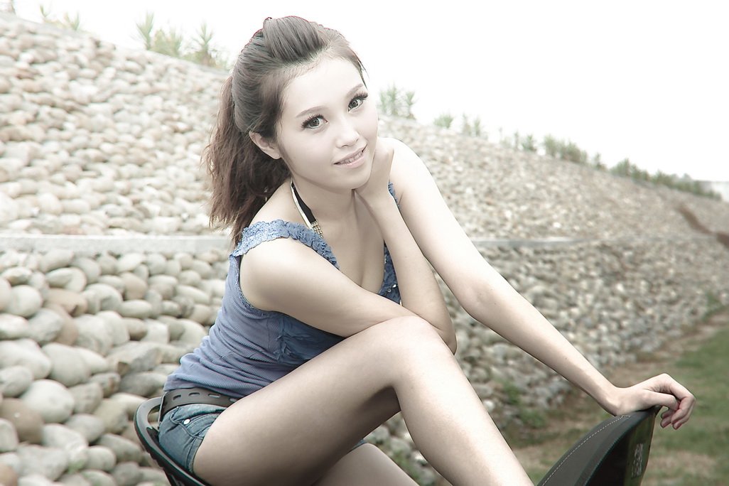 http://i.dcview.tw/gallery/201202/179c31d9b70c3765eedf29135bc4d4b8.jpg