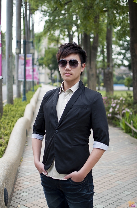 http://i.dcview.tw/gallery/201202/206b18869bdaf74d24e0bbafdbed2af9.jpg
