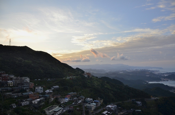 http://i.dcview.tw/gallery/201202/37f2d076a0ac58ac3e89a3c763f3291d.jpg