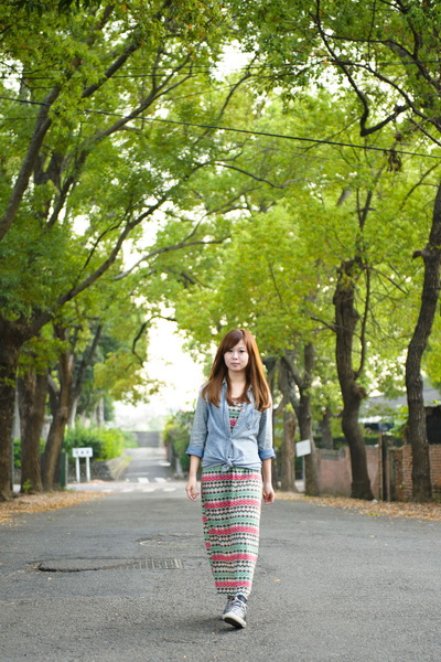 http://i.dcview.tw/gallery/201202/49746345c8ed0f56d2e7b479aa4546b3.jpg
