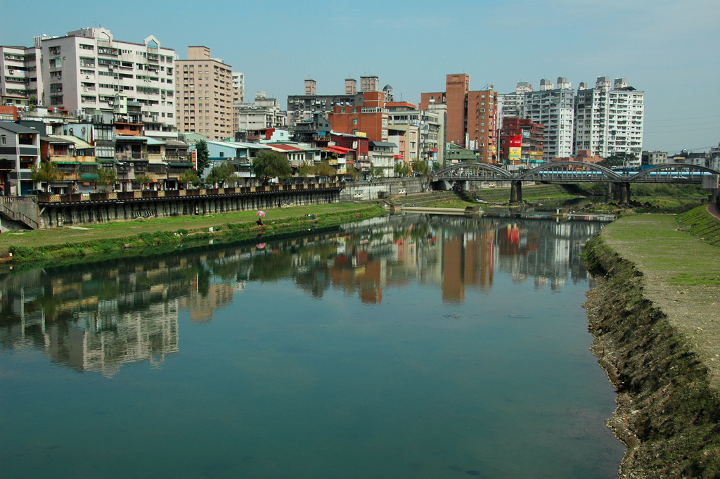 http://i.dcview.tw/gallery/201202/5697c5875a5f5a5170d8e80d5df3797a.jpg