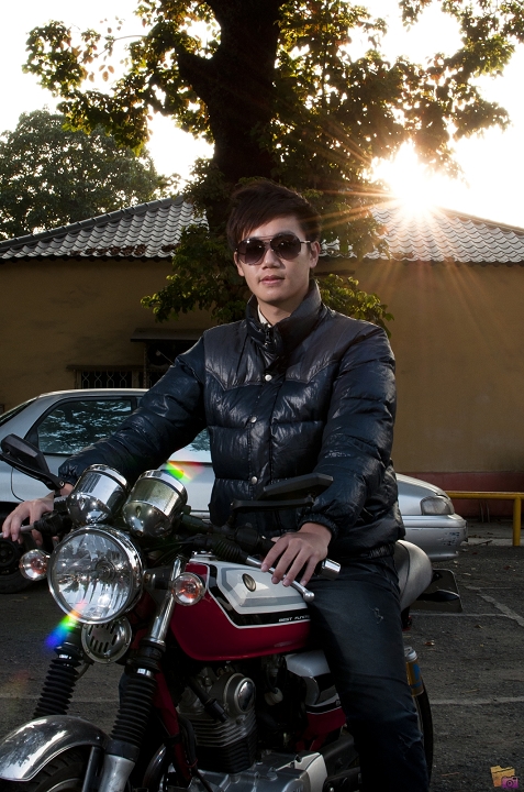 http://i.dcview.tw/gallery/201202/58f47b16e479f278b2ef0c850c1e5504.jpg