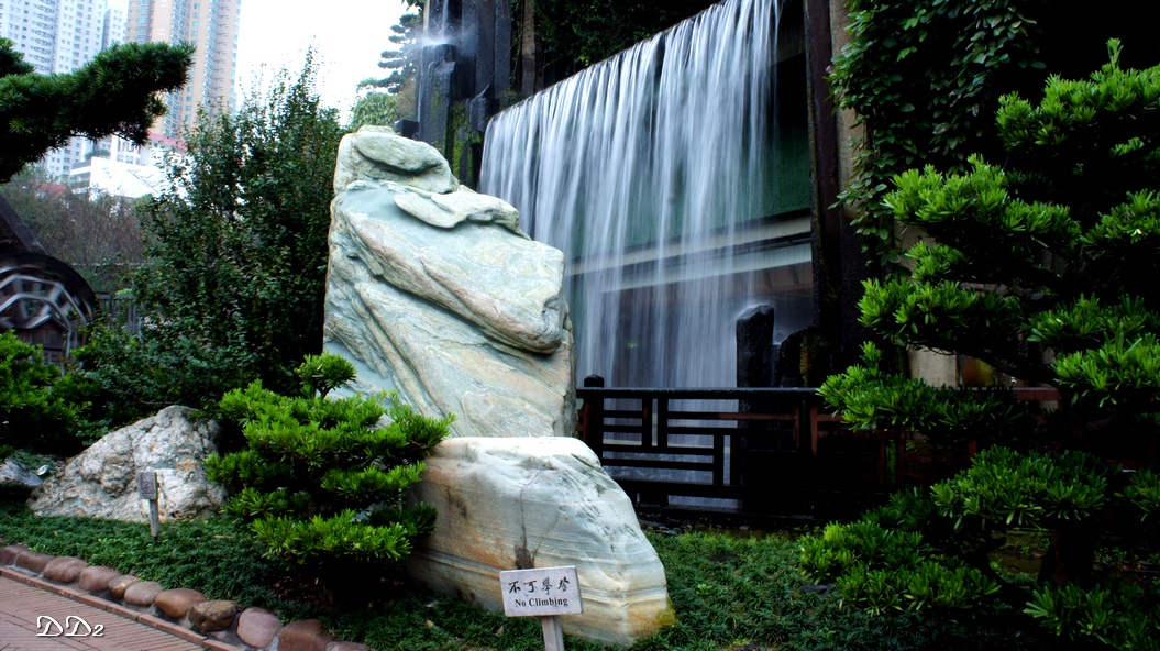 http://i.dcview.tw/gallery/201202/5ab2dd8073646969dd434cfa4ef92950.jpg