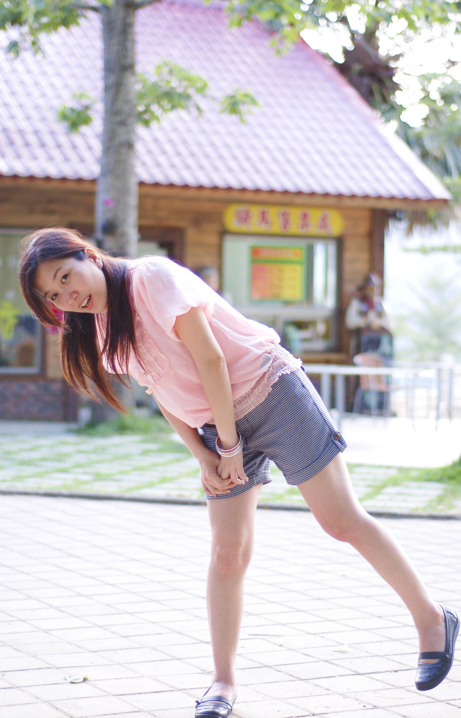 http://i.dcview.tw/gallery/201202/722aecb819e5e8f1f5100ae9754ed20e.jpg