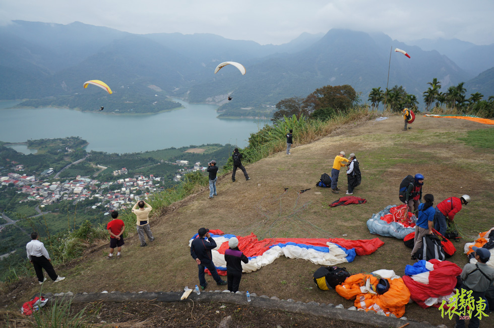 http://i.dcview.tw/gallery/201202/889ca39e0a42821065734b5daeafec28.jpg
