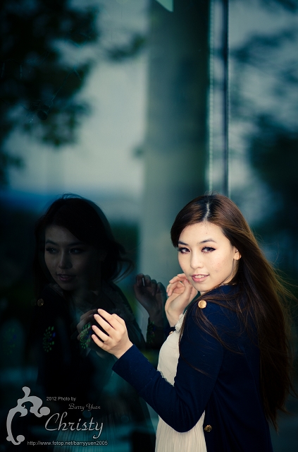 http://i.dcview.tw/gallery/201202/8b28f4060d936289ab2a7326488dd53d.jpg