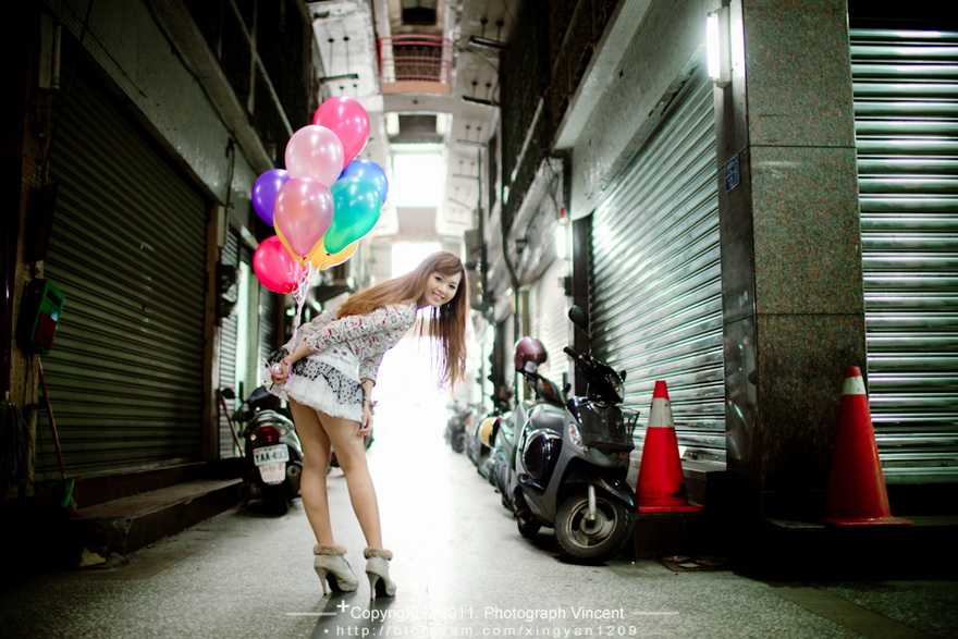 http://i.dcview.tw/gallery/201202/914d859c6c9c5ccc734b4012e10ddb8b.jpg