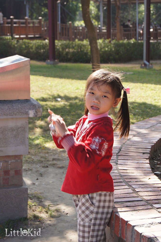 http://i.dcview.tw/gallery/201202/99a368eec40bff5a7a148d740069f84e.jpg