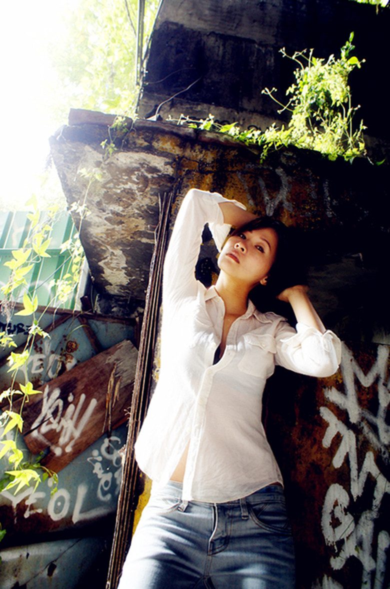 http://i.dcview.tw/gallery/201202/cc5c2afc1e3b1c97bb53ea684e66b3b4.jpg