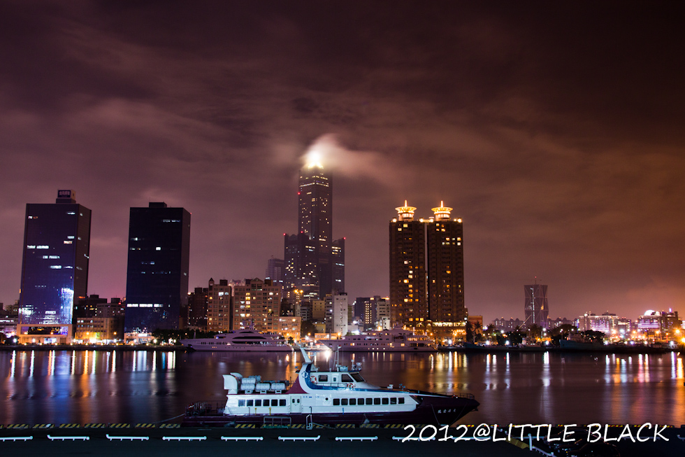http://i.dcview.tw/gallery/201202/dcefb126337e838c21f011415bae5cd7.jpg