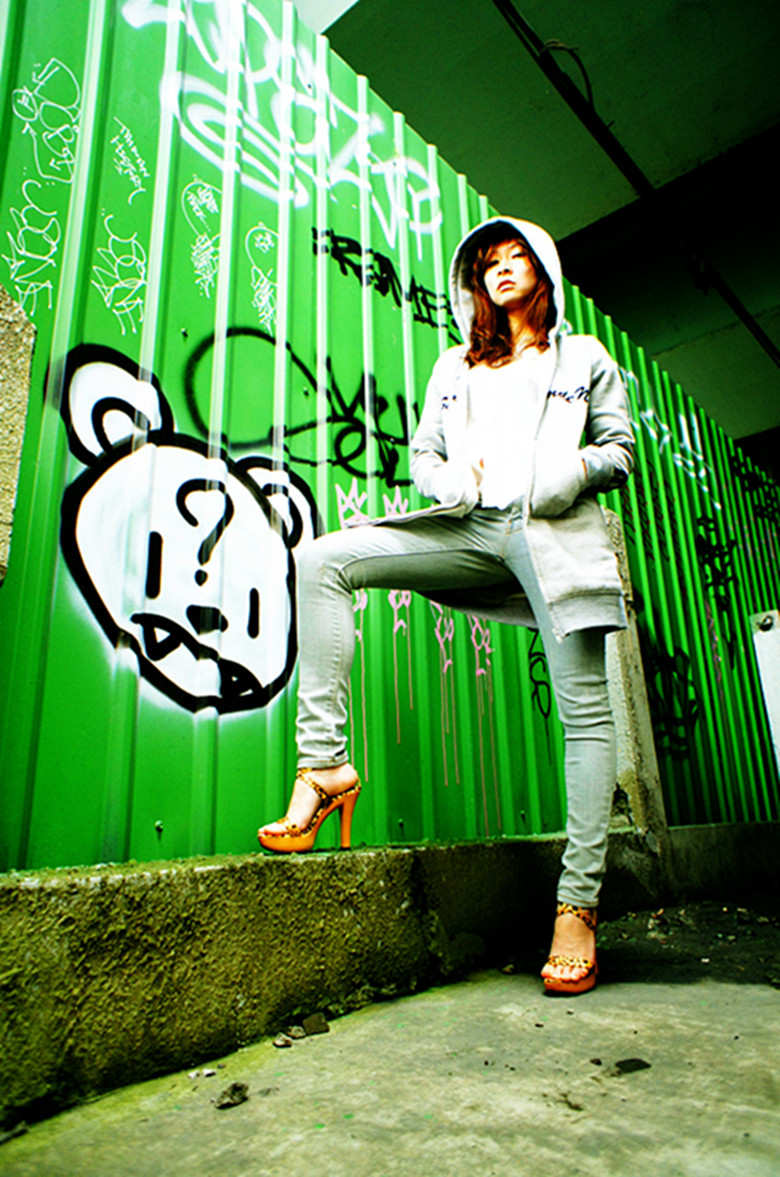 http://i.dcview.tw/gallery/201202/e44a0744ddb1a9db4c5e8e47e021191d.jpg