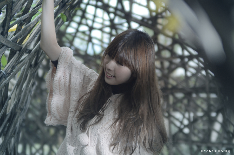 http://i.dcview.tw/gallery/201202/eee6f02d03707b6d9babfa3af426522d.jpg