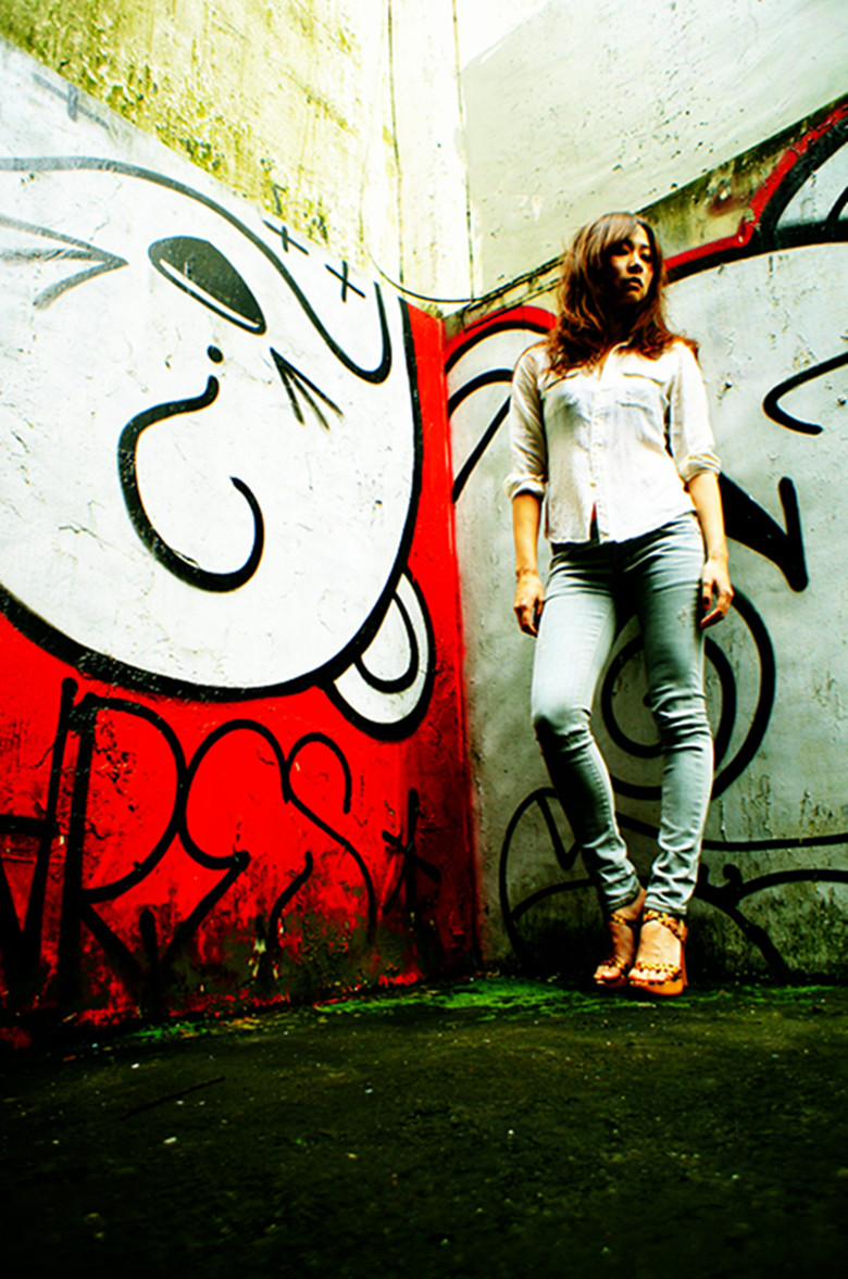 http://i.dcview.tw/gallery/201202/f15dfd0961a606aa43f6e03e66bfe098.jpg