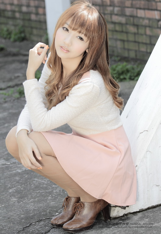 http://i.dcview.tw/gallery/201202/f9d1c16b8ce89289dfc0bbe1c87ccaa7.jpg