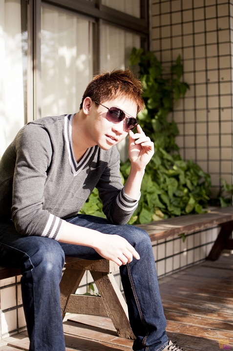 http://i.dcview.tw/gallery/201202/fa2d40a1e2490a4a084a052d2187546d.jpg