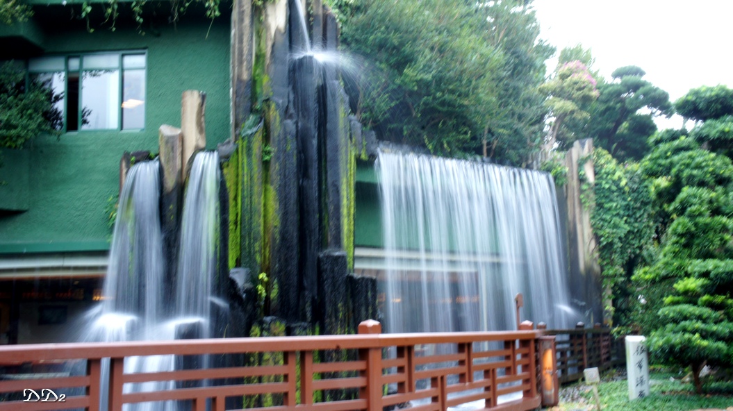 http://i.dcview.tw/gallery/201202/ff44740e85f10c6112264f5734dd2598.jpg