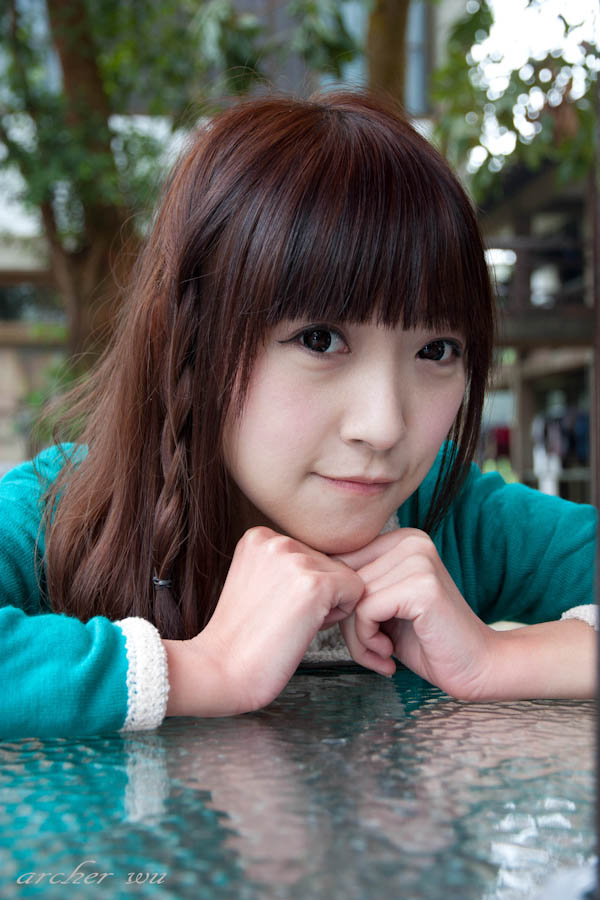 http://i.dcview.tw/gallery/201203/0fed5d13a63e7795d131fe79c02e8ff1.jpg
