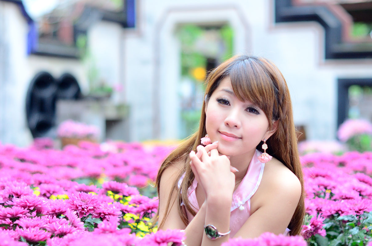 http://i.dcview.tw/gallery/201203/19e855c6fe97701ccb05f8c30d18049c.jpg
