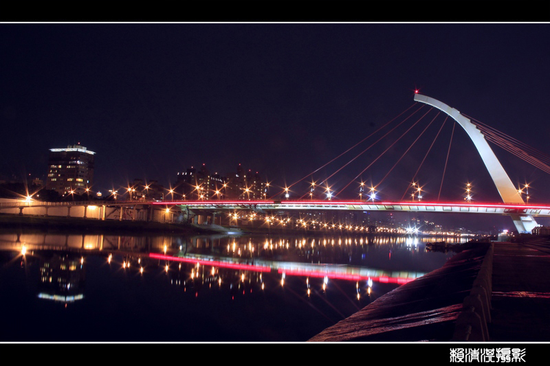 http://i.dcview.tw/gallery/201203/33107b4b3f424a04a6c2022f17013f9b.jpg