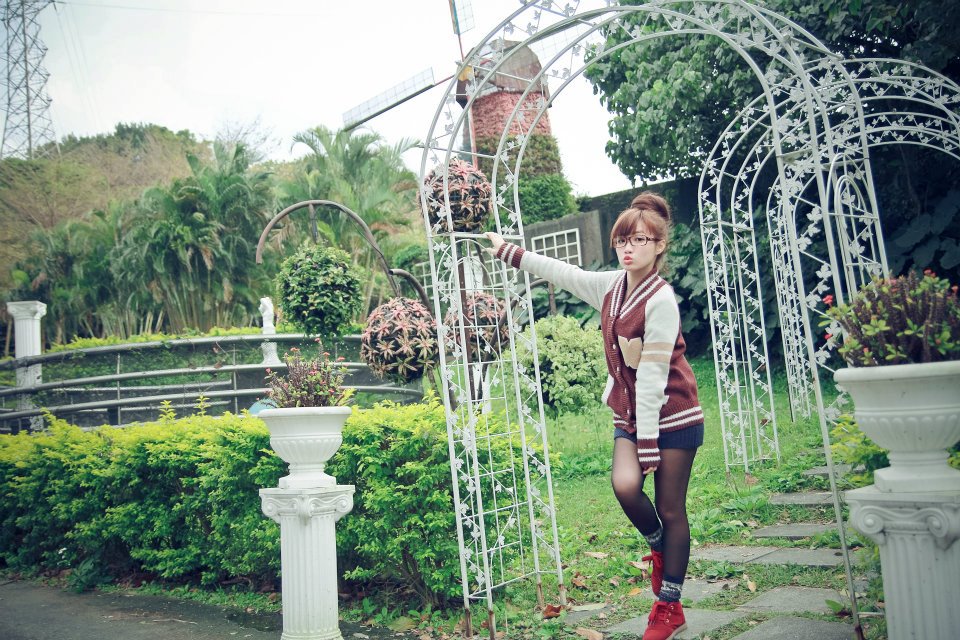 http://i.dcview.tw/gallery/201203/4f3099da2f4eca19c3469912c8b12d5d.jpg