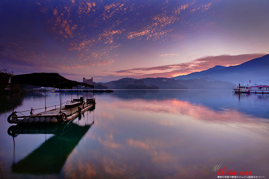 http://i.dcview.tw/gallery/201203/51ca2d915b0057cf82756bdeffab70f4.jpg
