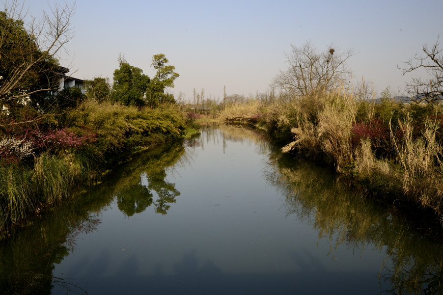http://i.dcview.tw/gallery/201203/6582257f0d1365c00b88a6a0a3df4e07.jpg