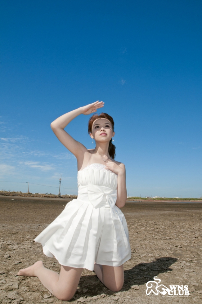 http://i.dcview.tw/gallery/201203/8d9b221f01b56d2060fab226b92c9ae2.jpg