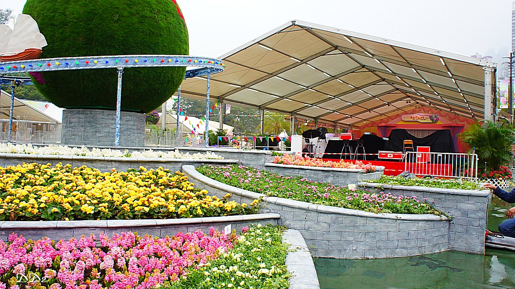 http://i.dcview.tw/gallery/201203/a5ab8fa5f149d931d8745346684e1a2b.jpg