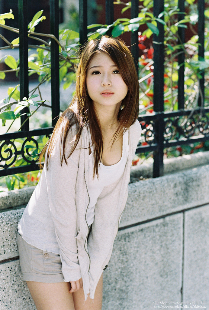 http://i.dcview.tw/gallery/201203/aae730c1f8a387d85a0ce95a470c644d.jpg