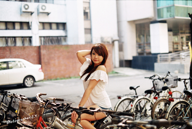 http://i.dcview.tw/gallery/201203/adfdff197c97c9145a0563aec73f0e8b.jpg
