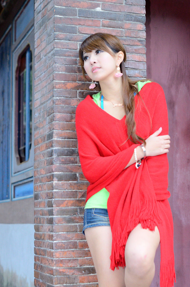 http://i.dcview.tw/gallery/201203/b76fa4385211eb1f3a237fdd136ad44e.jpg