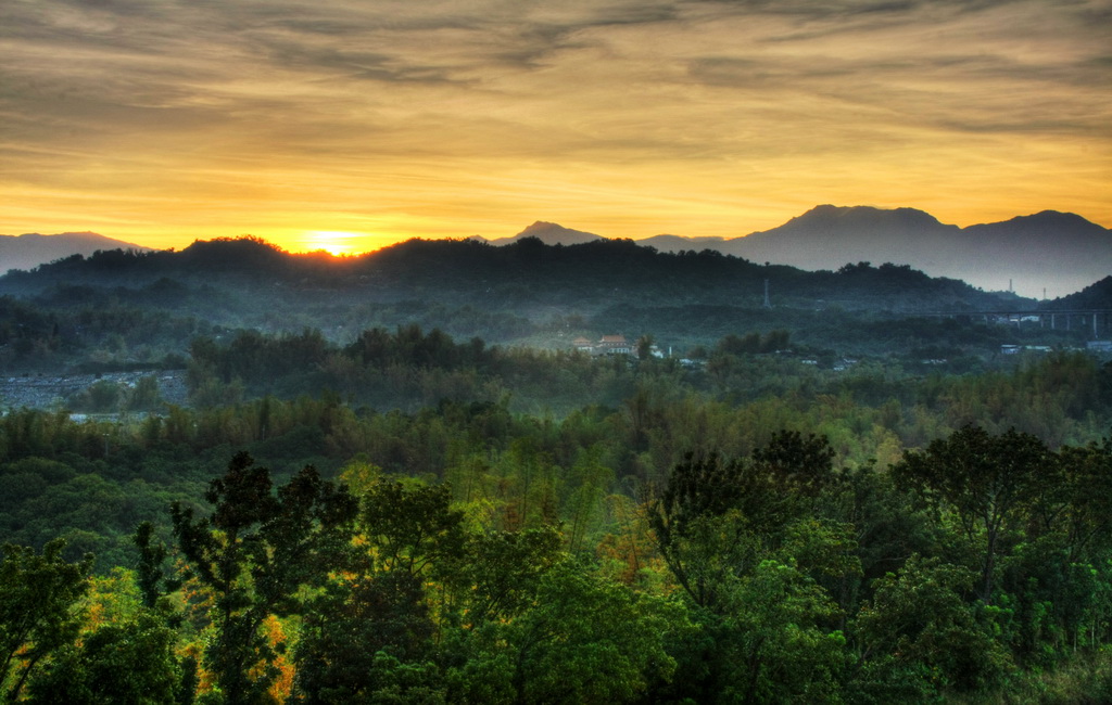 http://i.dcview.tw/gallery/201203/bff5ff48d714a603645e33ca2708dcc4.jpg