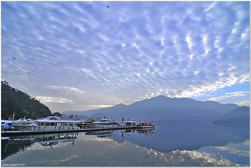 http://i.dcview.tw/gallery/201203/c3678f9486ea96c2eb86272a0e8dbaa7.jpg
