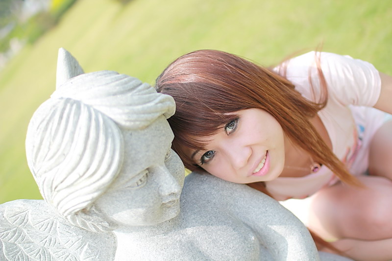 http://i.dcview.tw/gallery/201203/cc1d41374acd1029956606ca82ab0a71.jpg