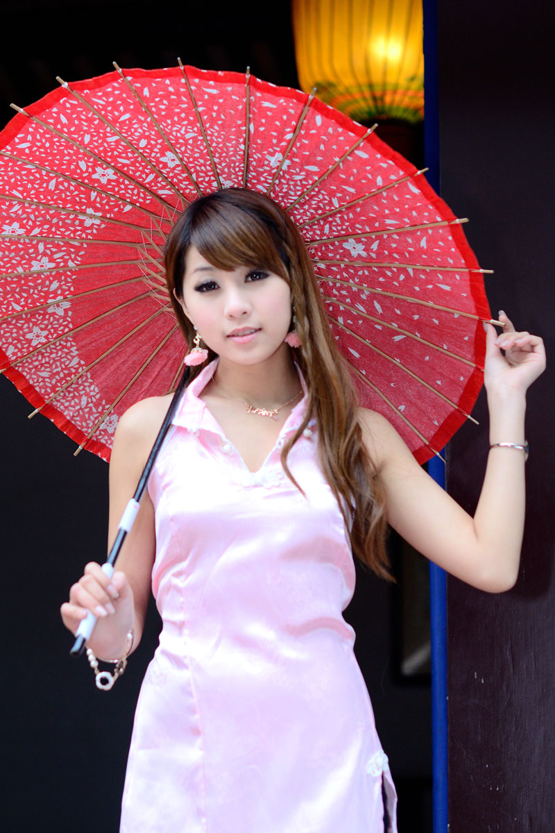 http://i.dcview.tw/gallery/201203/d3c24bf57886130ad410919224f54039.jpg