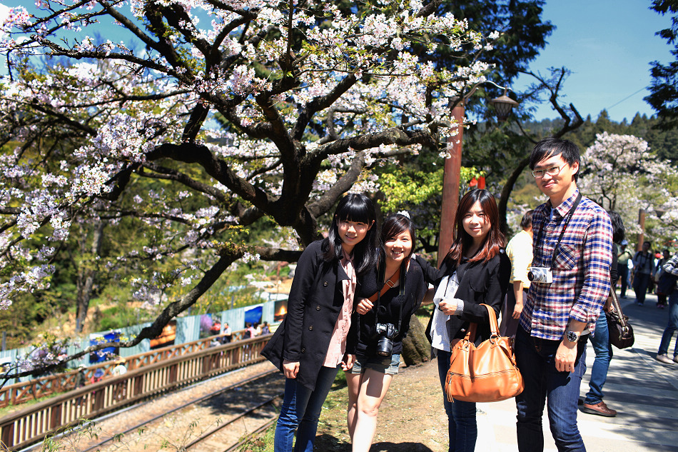 http://i.dcview.tw/gallery/201203/d8fc5f3d59b24031c1d2b4612f824f2f.jpg