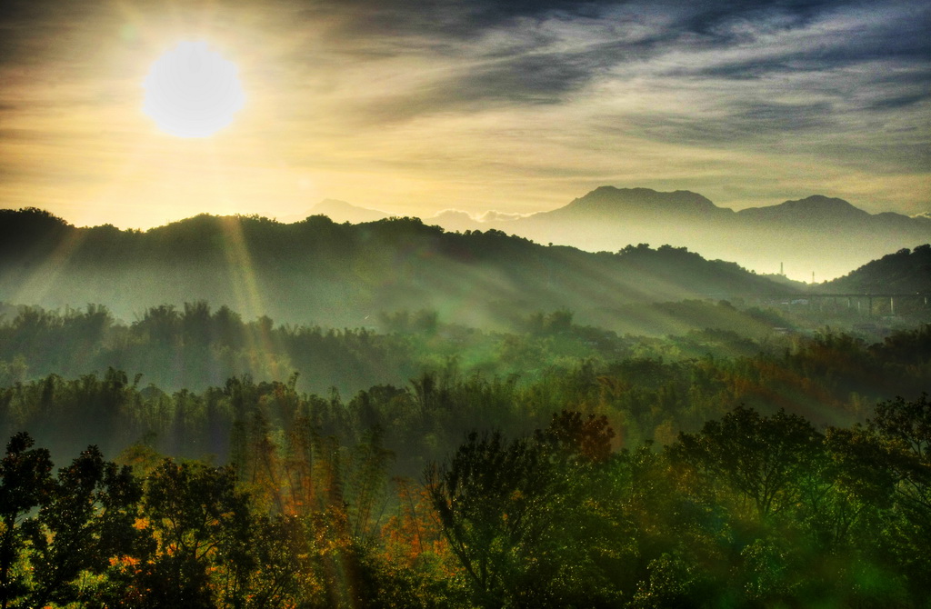 http://i.dcview.tw/gallery/201203/e542b42eb6075d9aef4c5d70d589bff6.jpg